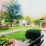 Incrocca 3* Cerreto dʼEsi