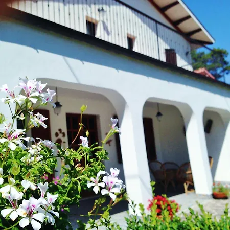 Bed & Breakfast Incrocca Cerreto dʼEsi